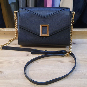 쿠론 에즈 비지니스 크로스백