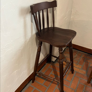 로맨틱캬바레 바체어