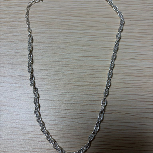 샹달 목걸이 팝니다.(새제품)