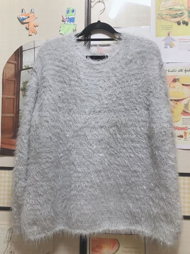 (새상품) 오버듀플레어 니트--6