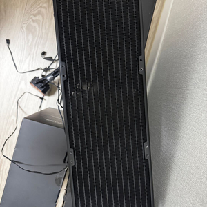 커세어 H170i XT 화이트 LCD 팝니다~