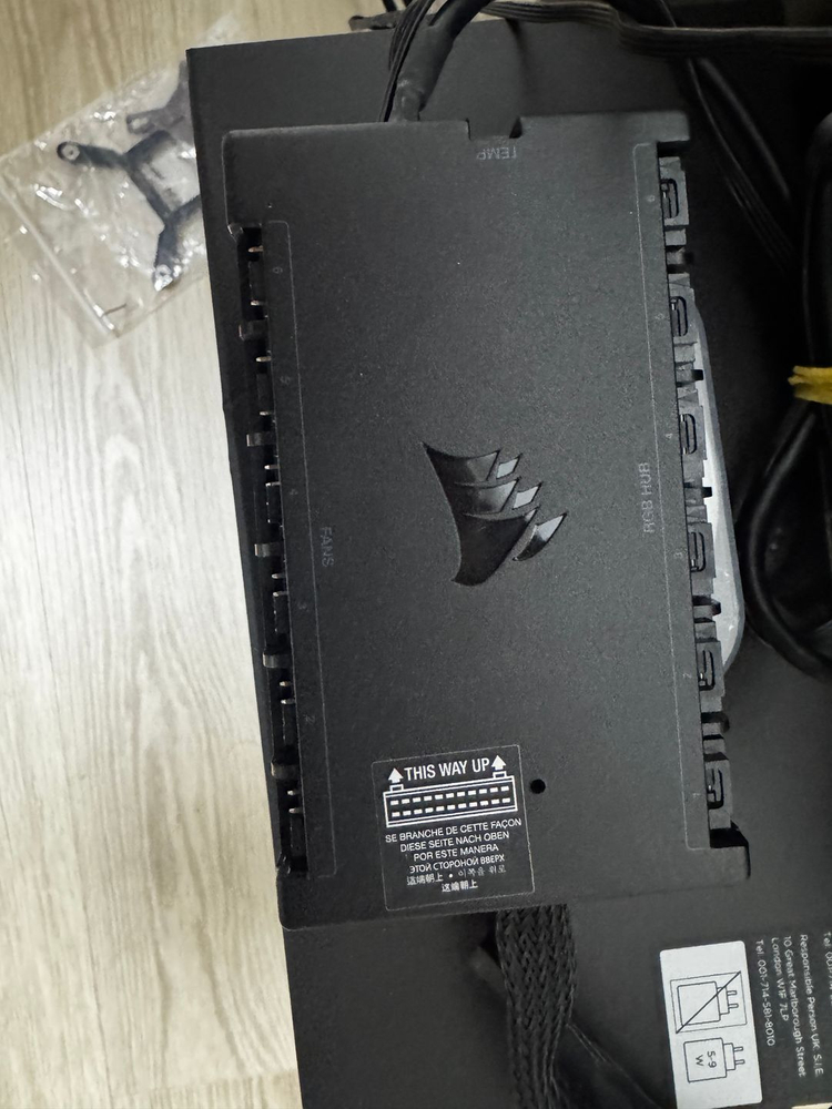 커세어 H170i XT 화이트 LCD 팝니다~--5