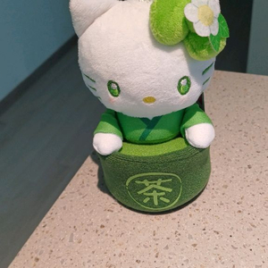 산리오 정품 말차, 녹차 헬로키티 인형 이미지