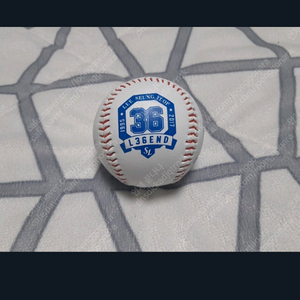 삼성 이승엽 구단증정 은퇴기념구 싸인볼 팝니다 이미지