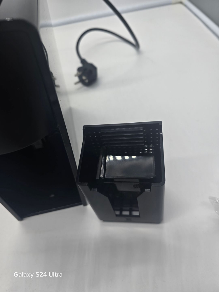 [커피머신] 네스프레소 에센자 미니 C30 블랙 캡슐커피머신 이미지