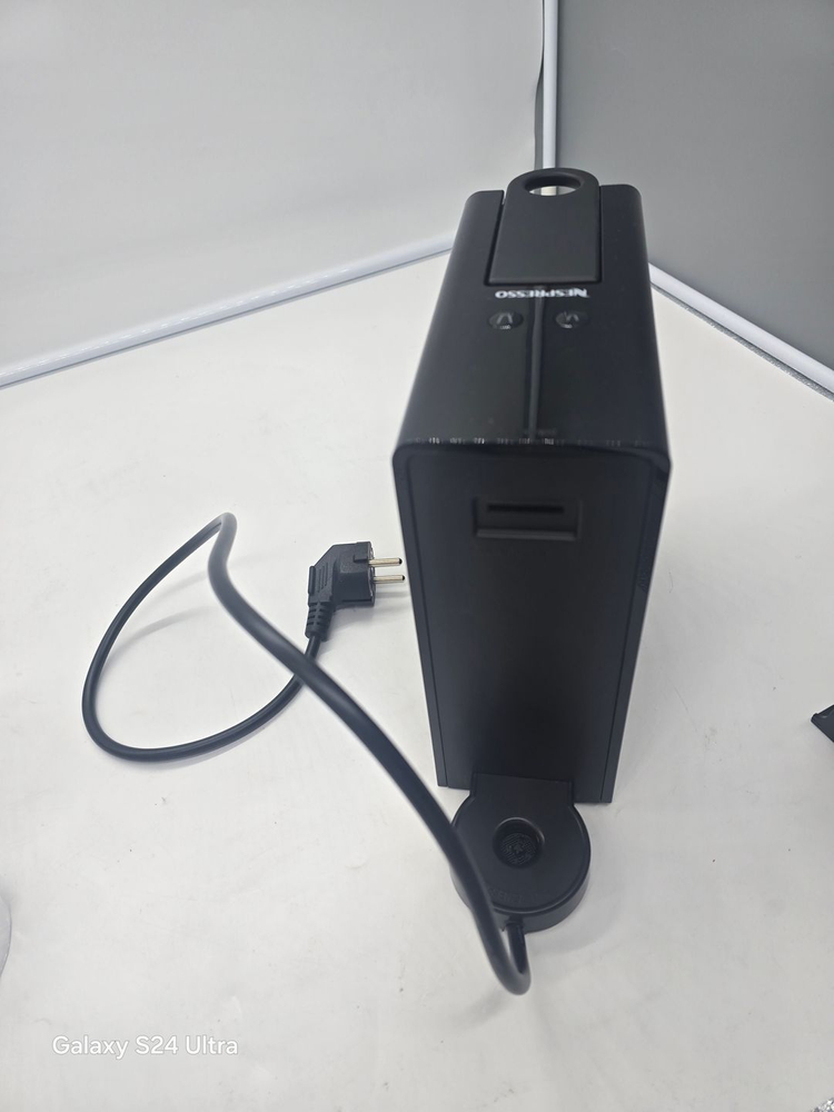 [커피머신] 네스프레소 에센자 미니 C30 블랙 캡슐커피머신 이미지