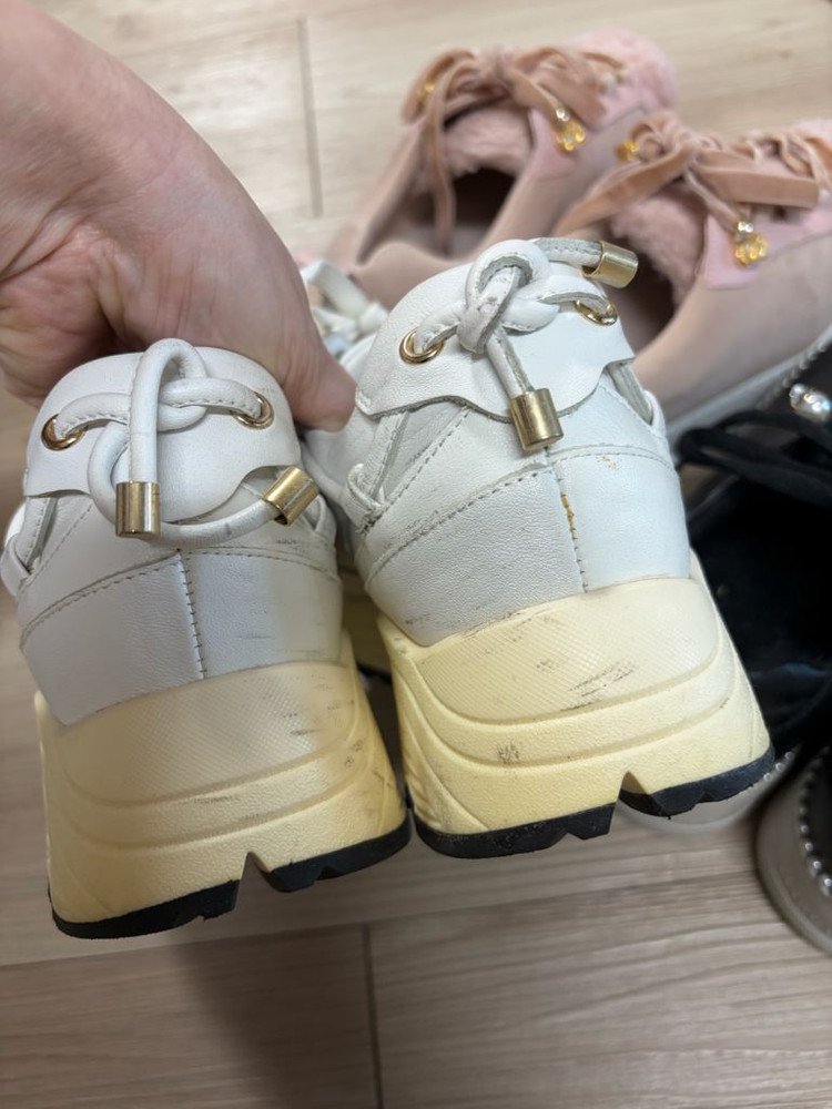 슈콤마보니 분홍 운동화--3