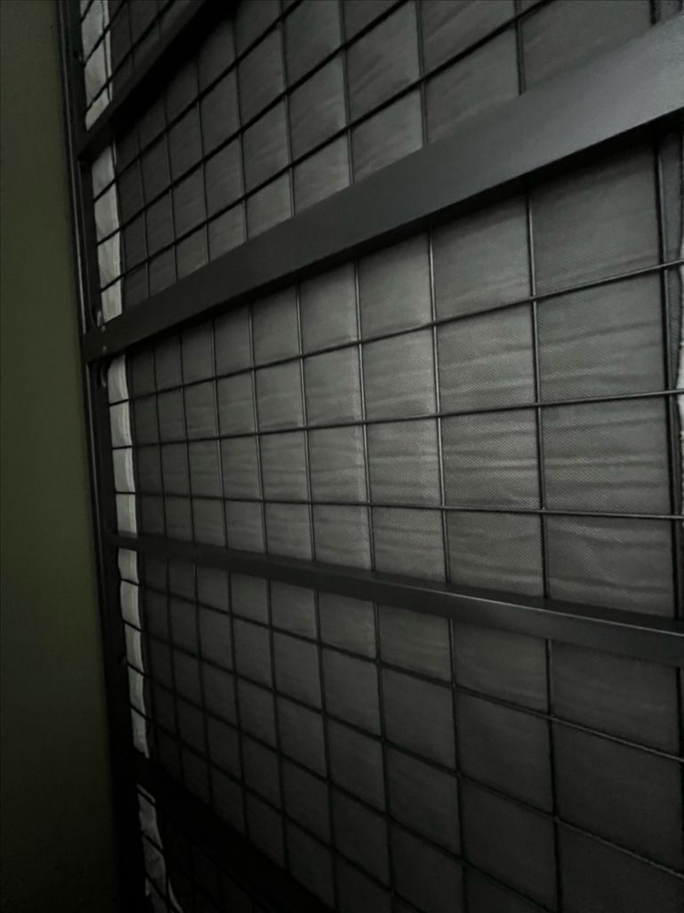 이케아 스베르타 벙커침대 프레임 팔아요 (2개)--2