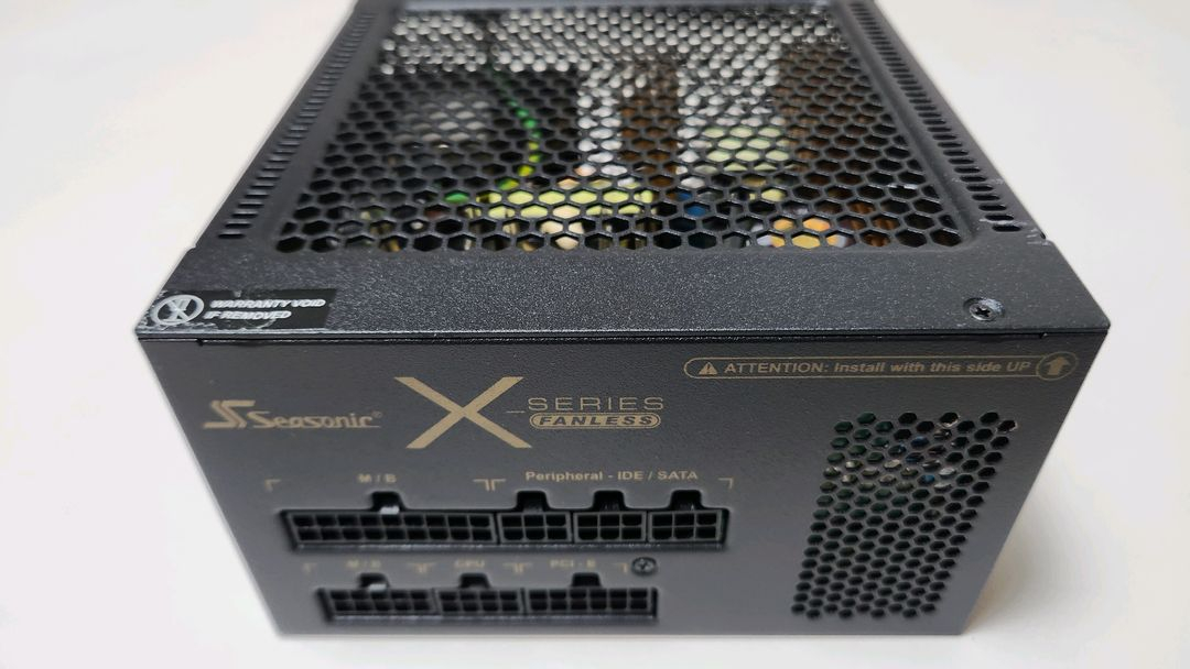 시소닉 X-400 Fanless 무소음 80 Plus Gold 파워서플라이 이미지