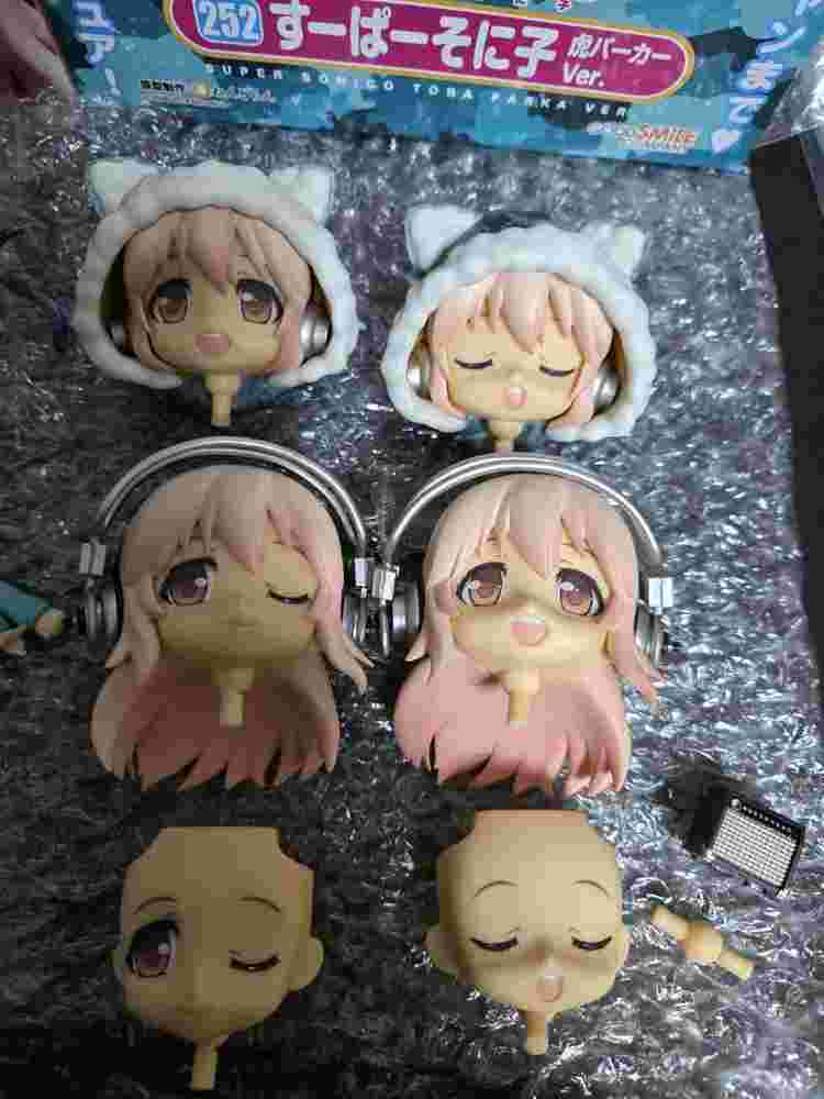 개봉품 ) 넨도로이드 슈퍼소니코 일괄 이미지