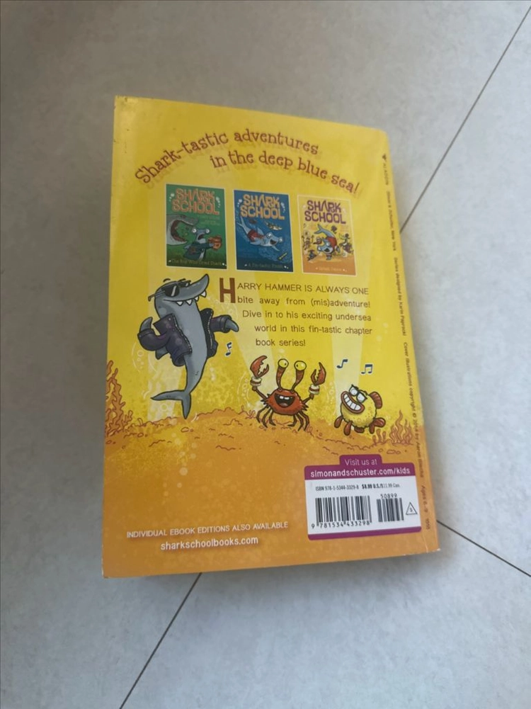 Shark School 영어 원서(3-Books-in-1 합본) 이미지