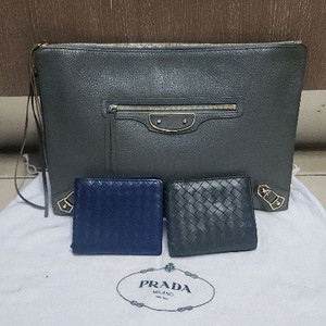 발렌시아가 메탈엣지 클러치/ 보테가베네타 반지갑