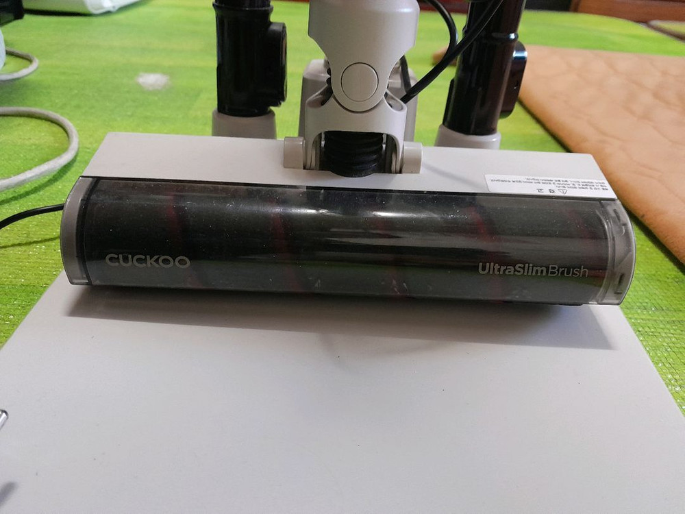 중고 쿠쿠 파워클론 슬림 무선청소기 CVC-G820NWM 75000원 이미지