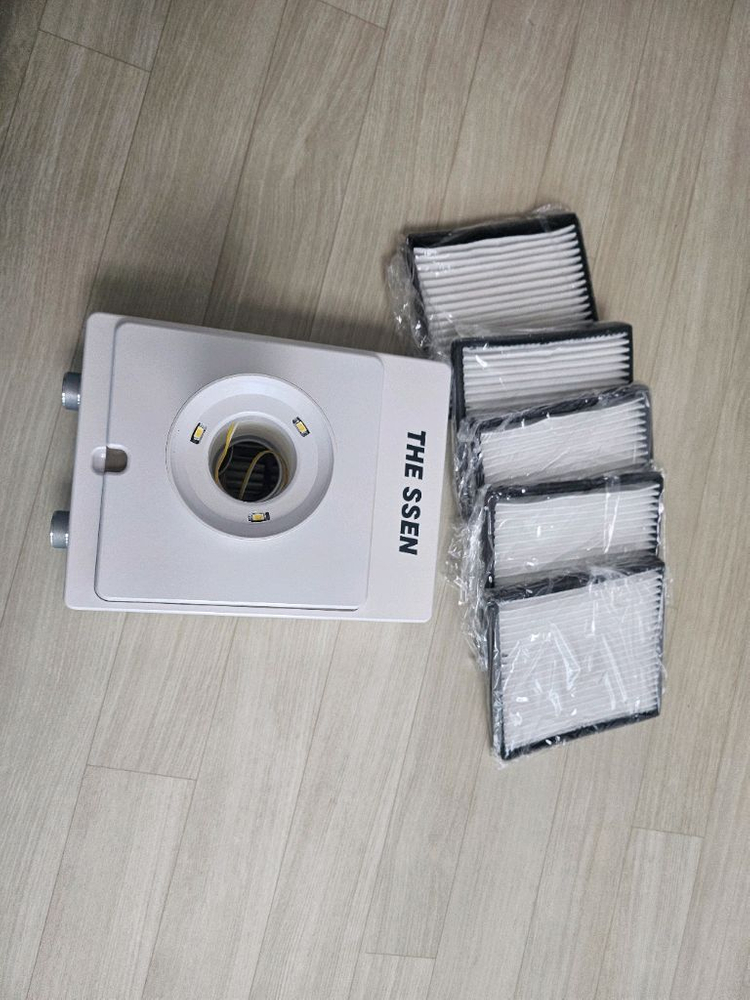 네일흡진기 새상품--1