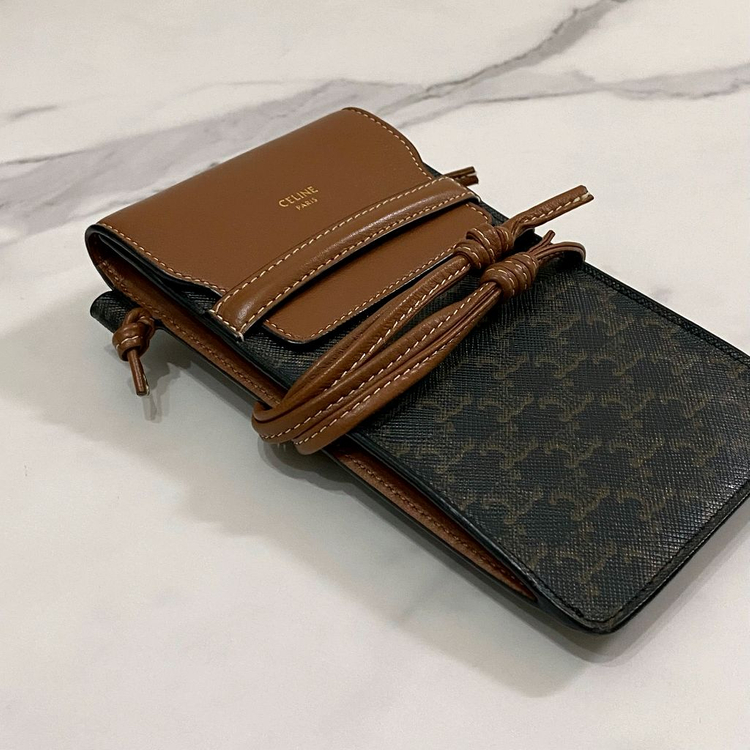 셀린느 트리옹프 캔버스 폰 파우치 휴대폰 미니백 10G332CQD04LU--3