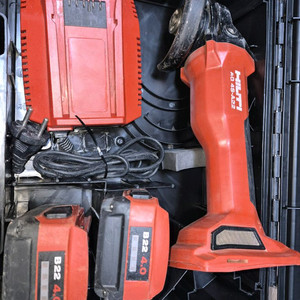 힐티 충전 그라인더 4인치 속도조절