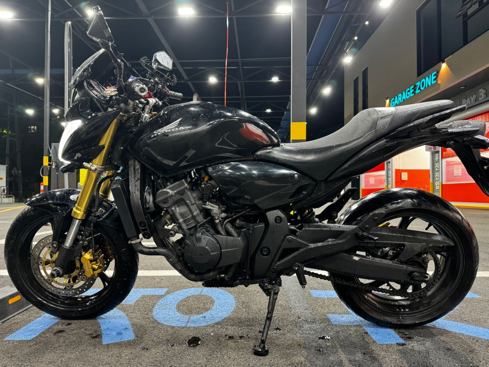 호넷 600 미들 네이키드 (혼다 이탈리아 생산)--3