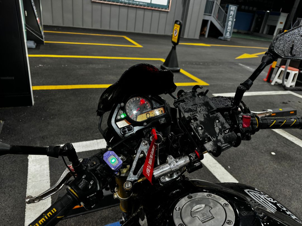 호넷 600 미들 네이키드 (혼다 이탈리아 생산)--4