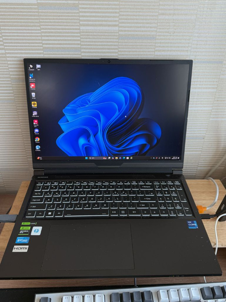 한성 게이밍 및 개발 및 영상 편집 노트북 판매--2