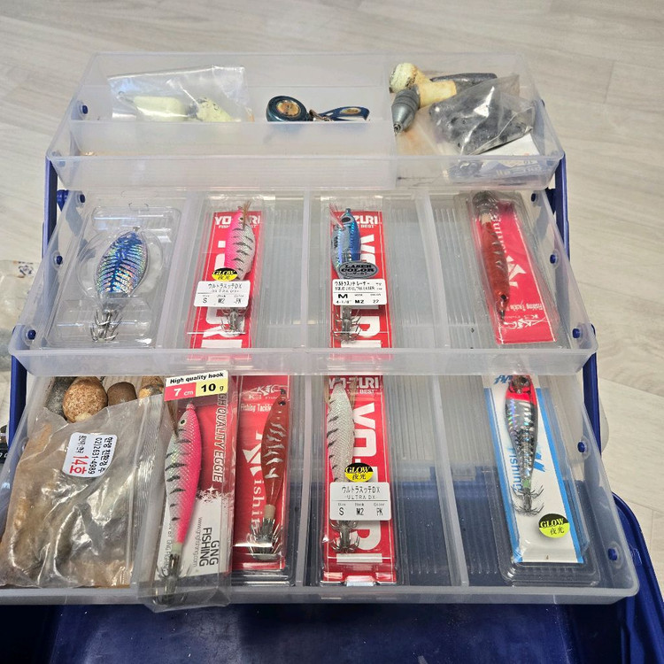 루어낚시 도구 세트 수십가지 여러종류 이미지