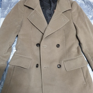 지이크(SIEG) M사이즈 베이지(카멜컬러) 양모89% 코트(피코트 지오지아 엠비오 티아이포맨 커스텀멜로우)