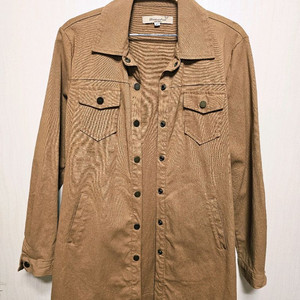 카멜 셔츠형 롱 자켓 55(새상품/미착용) 옆라인 스냅포인트!