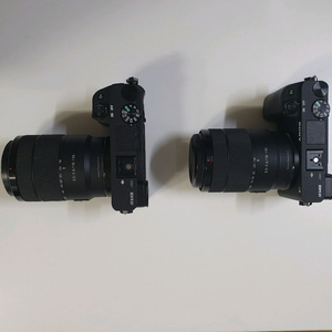소니 A6400 미러리스 카메라 E 18-135mm 박스풀. A급 2대 이미지