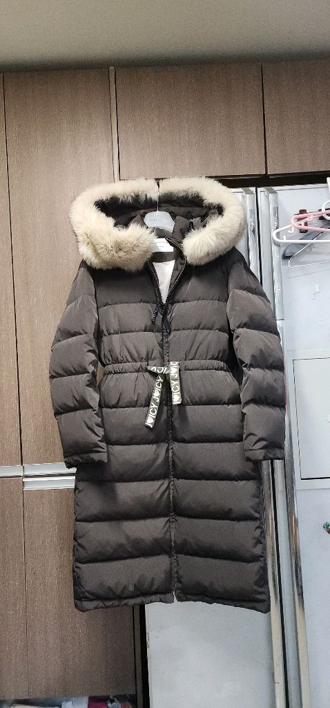 쥬시꾸뛰르 사가폭스퍼 구스 롱패딩 66~77--1