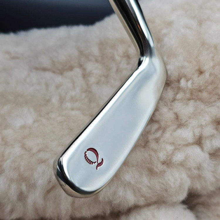 레어 한정판 QE2 황동퍼터 퀸 엘리자베스 히코리퍼터 이미지