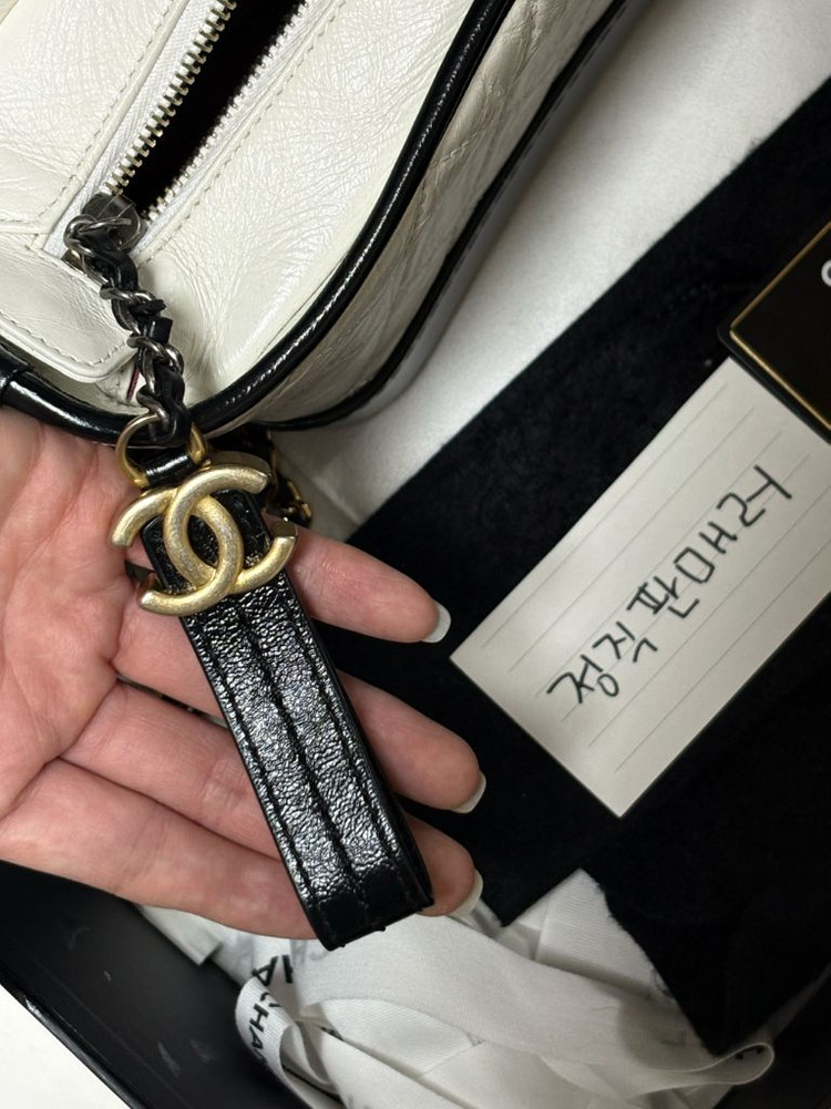 샤넬 가브리엘 호보 스몰 29번대 상태 : s급 부산 신세계 센텀시티 백화점 구매 이미지