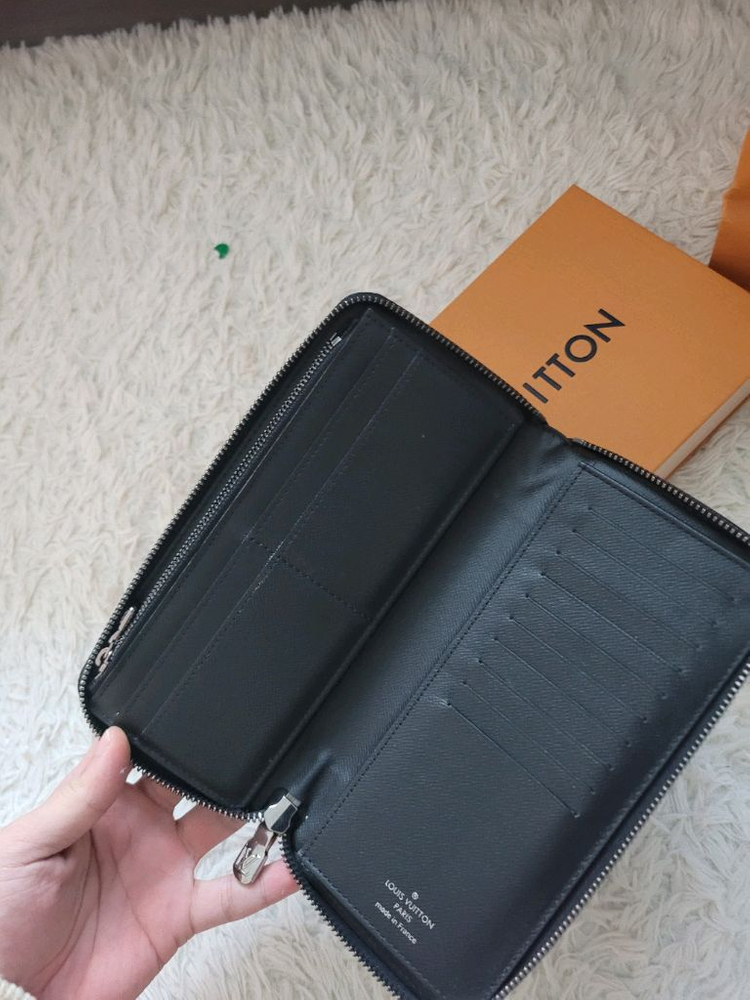 루이비통 장지갑--4
