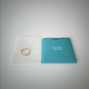 스톤헨지 14K 귀걸이 한쪽 판매합니다.