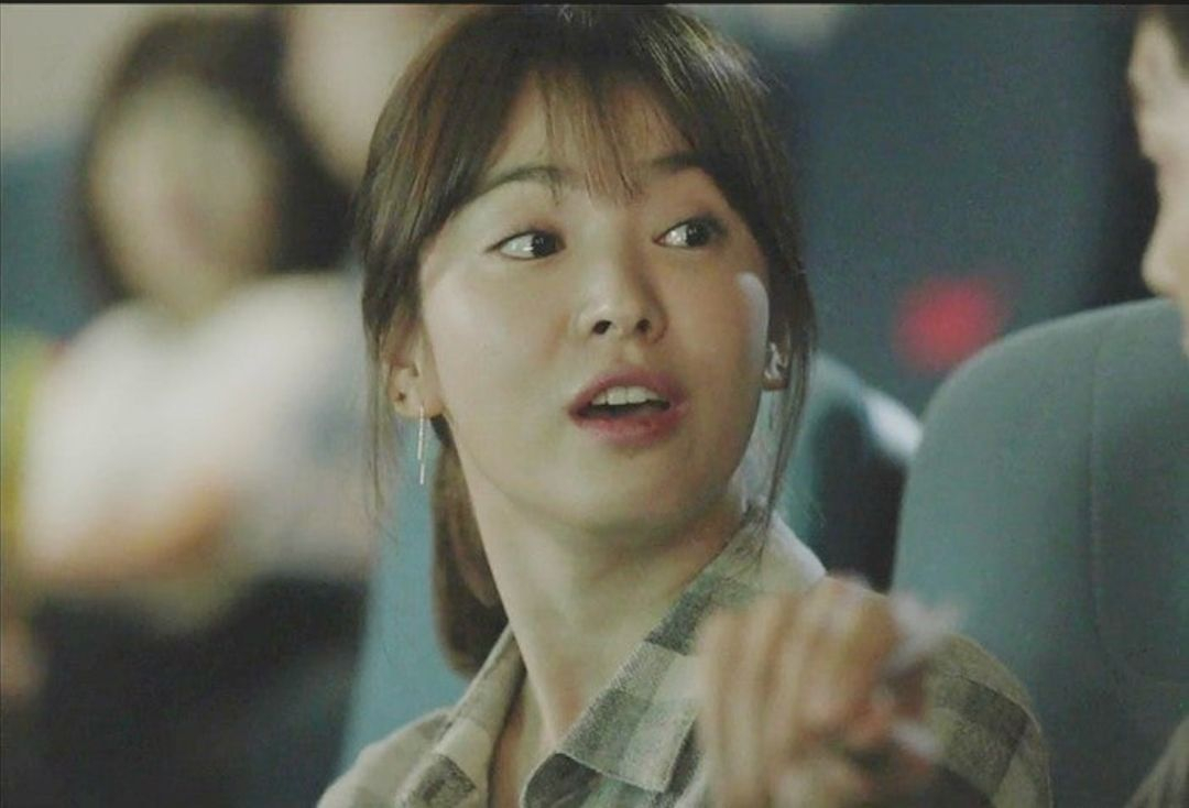 제이에스티나 14K 귀걸이 판매합니다.--7