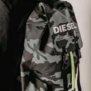 디젤 볼파고 리미티드 밀리터리 디젤 로고 백팩<일본구입>