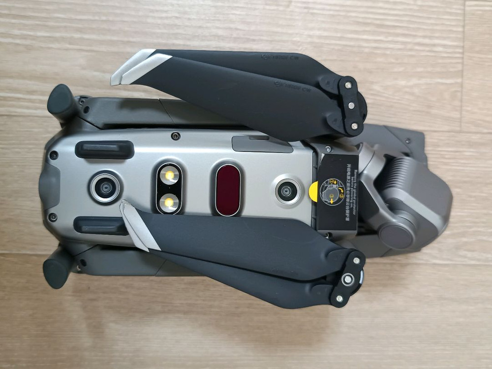 DJI Mavic 2 Pro 드론 이미지