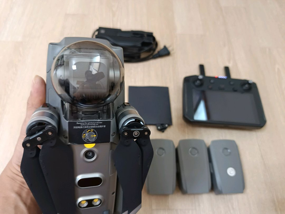 DJI Mavic 2 Pro 드론 이미지