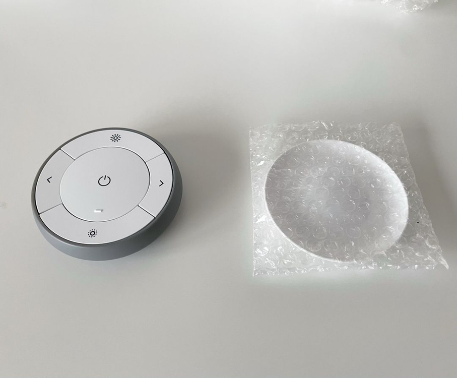 팬던트 조명•전구•리모컨 세트 판매합니다.--5