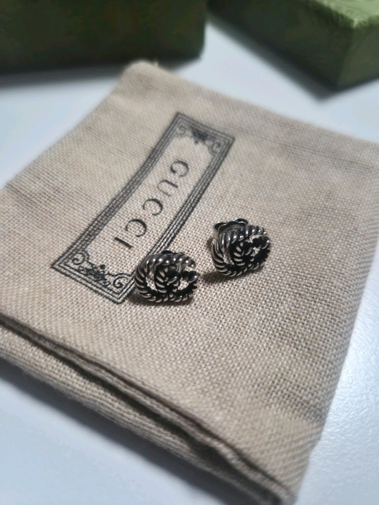 구찌 GG 마몽 스터드 귀걸이 실버--5