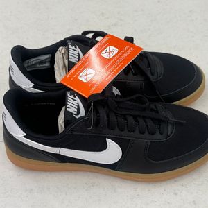 나이키 필드 제너럴 235mm (새제품)