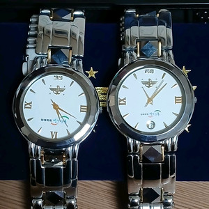 국방부 장관 시계 미사용 2종 대통령 청와대 국정원