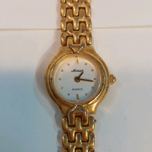 배터리 교체 완료. Menuez 금장 여성 쿼츠 시계