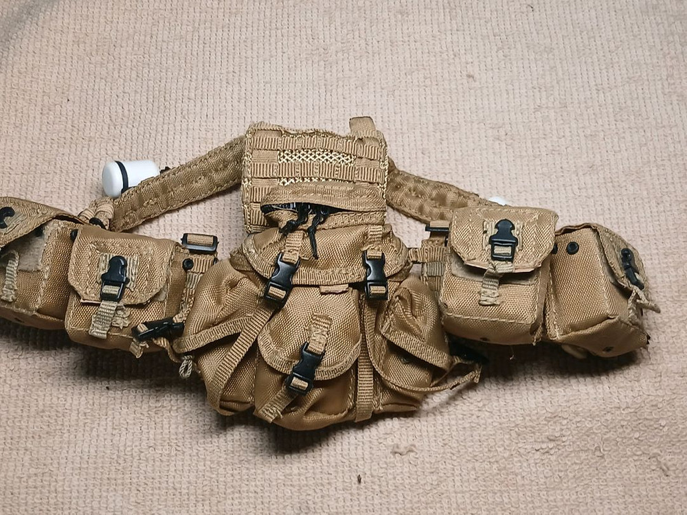 1/6 밀리터리피규어 루즈 베스트세트--2