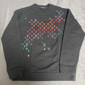 [새상품급.정품] 루이비통 엠브로이더드 그라디언트 자수 모노그램 맨투맨 XL