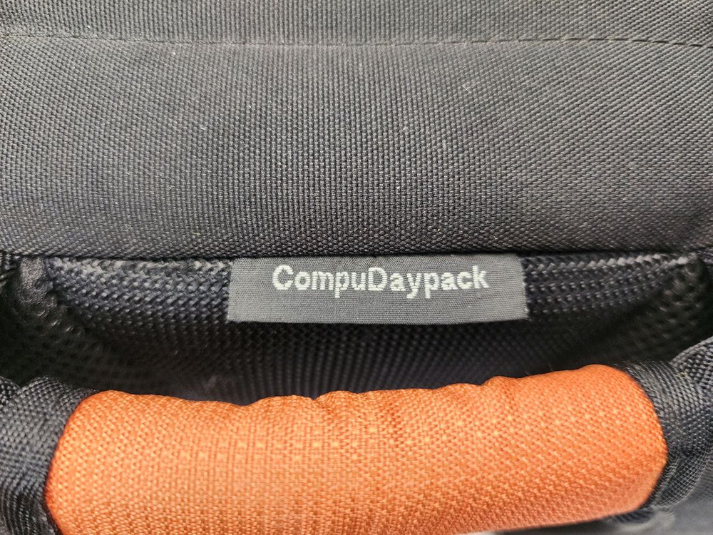 로우프로 백팩 카메라 가방 판매합니다--5