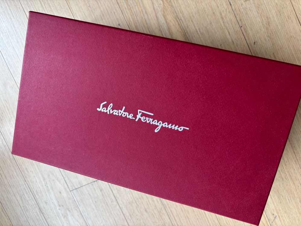 페라가모 간치니 로퍼 240 네이비--6