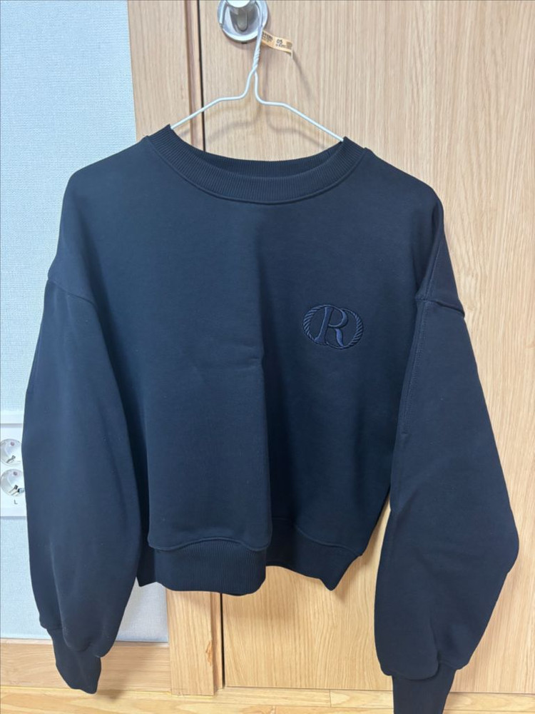 오르 orr 맨투맨 네이비--1