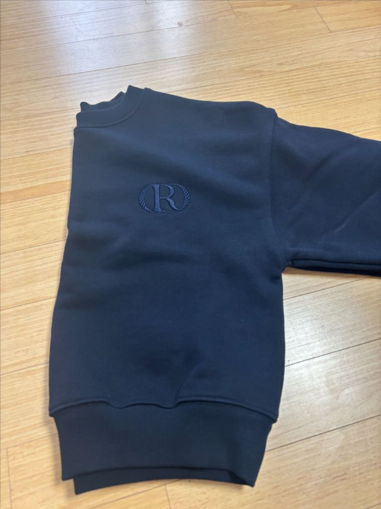 오르 orr 맨투맨 네이비--2