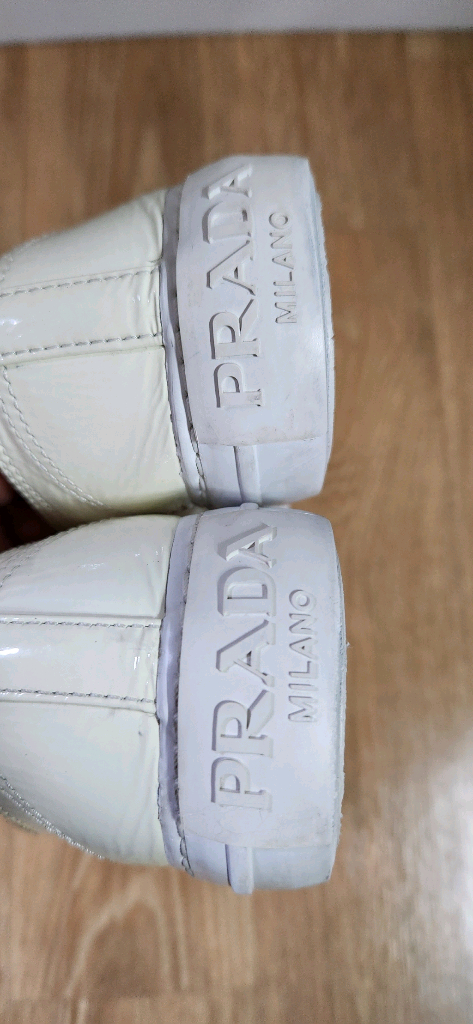 37/240 프라다신발 개버딘 프라다운동화 스니커즈 이미지