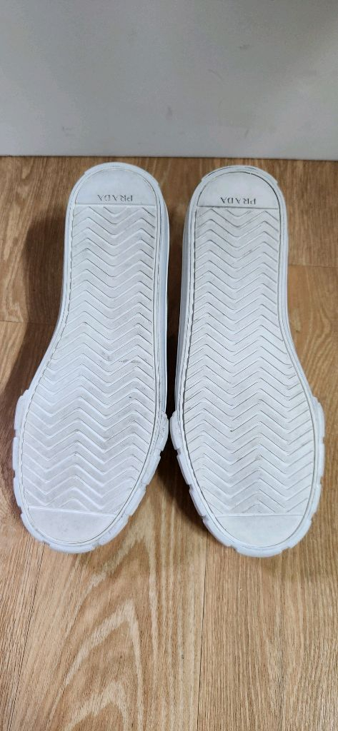 37/240 프라다신발 개버딘 프라다운동화 스니커즈 이미지