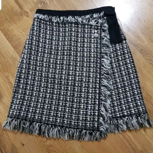 샤넬 고급 트위드 스커트